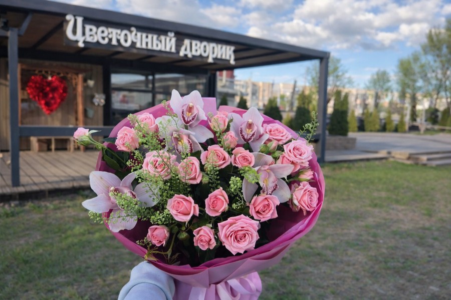 Купить розы с доставкой в Орше